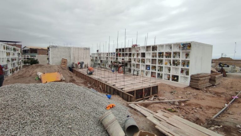 Se inicia construcción de nuevos nichos en el cementerio de Mollendo