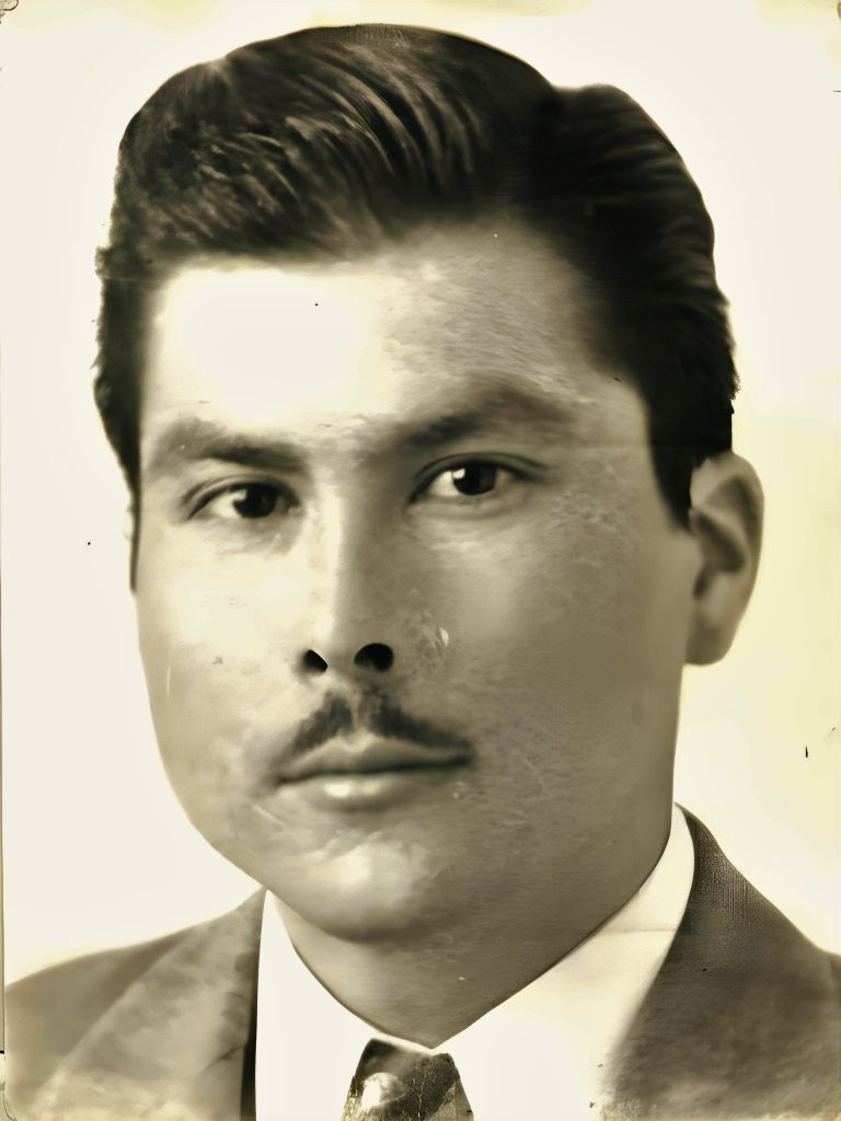 Mollendinos piden reconocimiento a recordado maestro