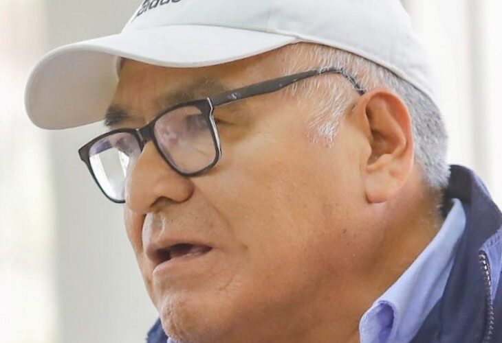 Alcalde Abel Suárez destaca atención las 24 horas en el Centro de Salud Cocachacra