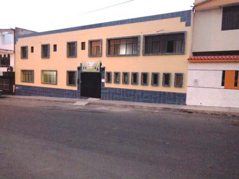 Carismática labor de las “Hijas de la Caridad” en asilo de Mollendo