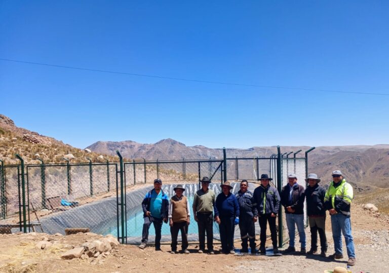 Buenaventura entrega reservorio a asociación agrícola en Ichuña