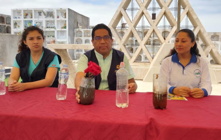 Colocarán cilindros con arena en cementerio de Mollendo para prevenir el dengue