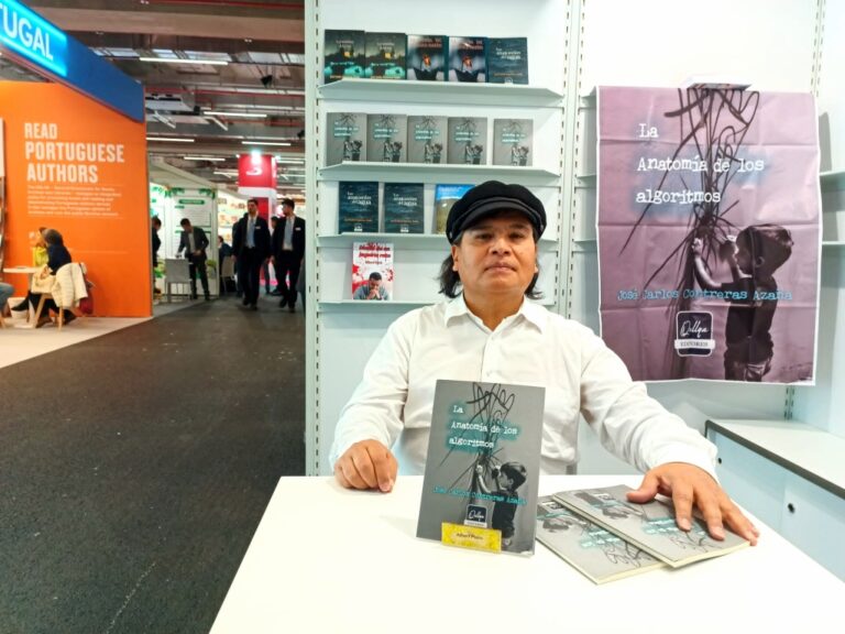 Escritor peruano José Carlos Contreras presenta nuevo libro en Frankfurt