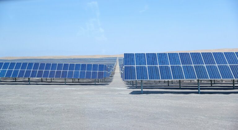 Sustraen costosos paneles solares de proyecto ubicado al sur de Ilo