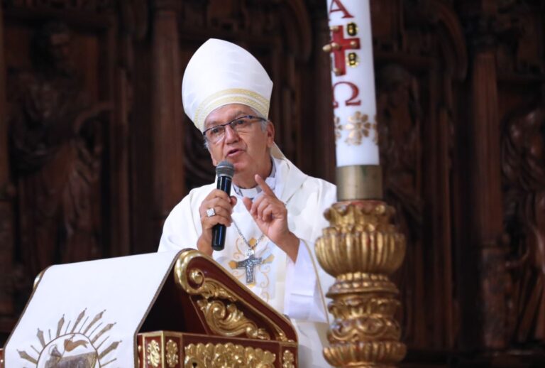 Monseñor Carlos Castillo: un nuevo cardenal progresista