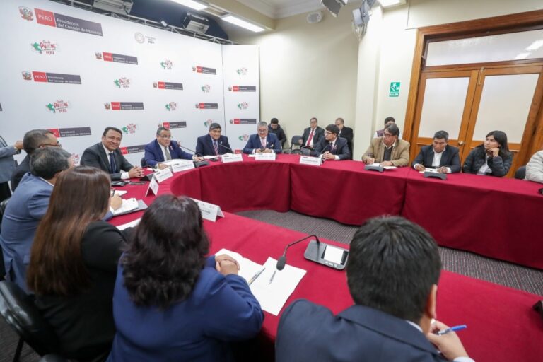 Contaminación río Tambo: alcaldes y ministro se reunirán en Mollendo