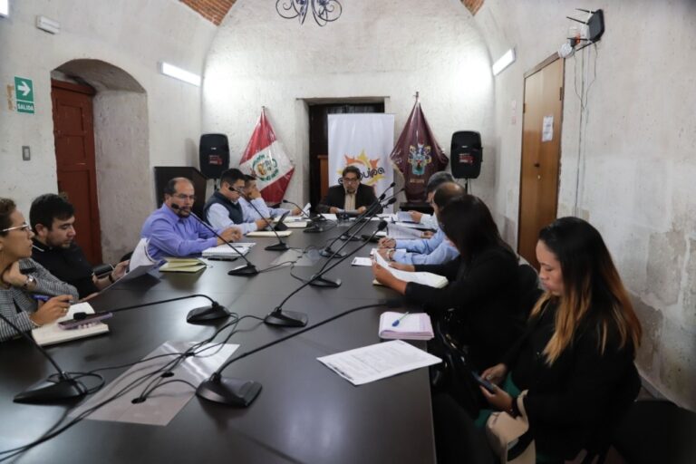 Gestiones avanzan para incluir proyecto vial «Matarani – km 48» en plan nacional