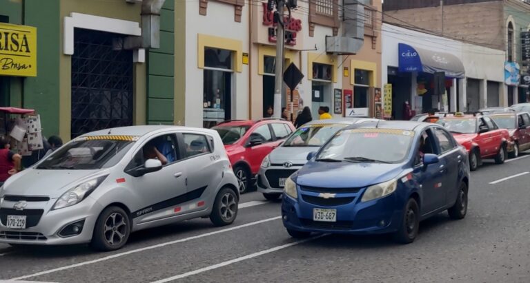 No más permisos para taxi colectivo en Mollendo hasta abril de 2025