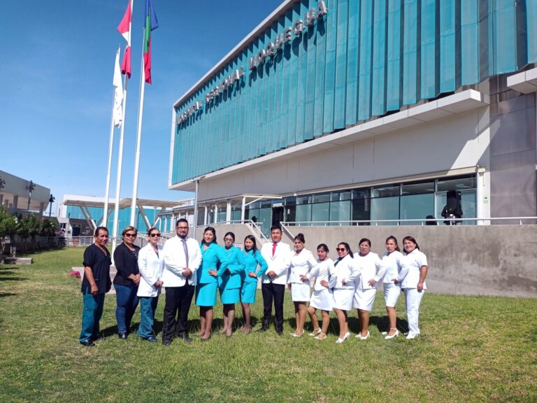 La UCI del Hospital Regional de Moquegua celebra 14 años