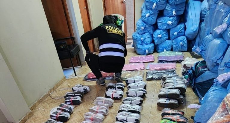 Policía incauta mercadería de contrabando valorizada en S/ 15,000 en Arequipa