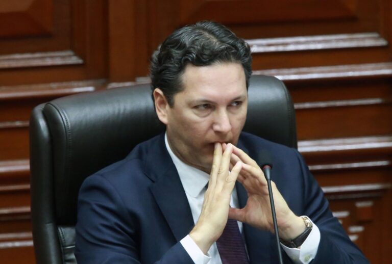 Condenan a Daniel Salaverry a 8 años de prisión por peculado doloso