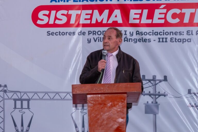 Presidente de Electrosur anuncia proyectos para impulsar la electrificación en Ilo