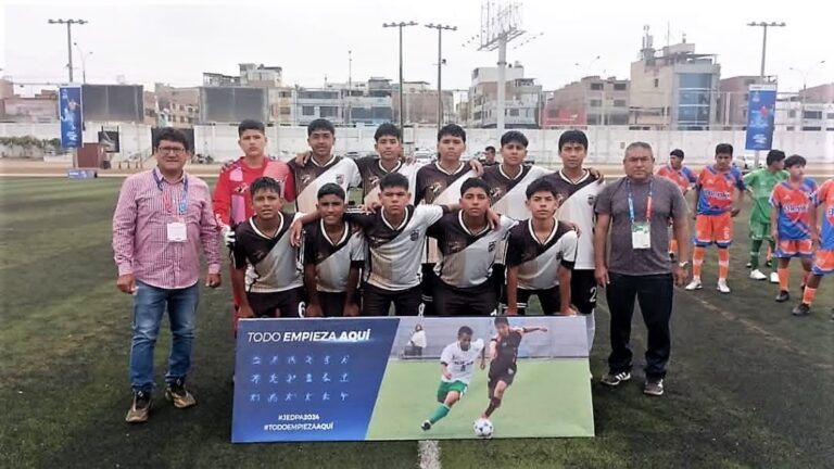 Colegio San Francisco de Mollendo clasifica a la final de Fútbol Escolar