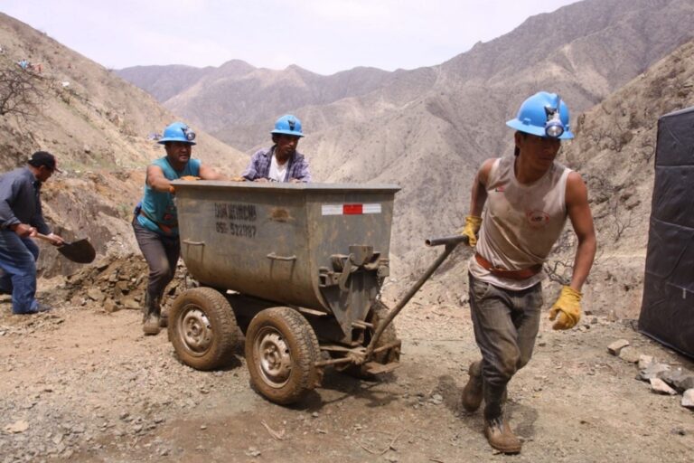 8 de cada 10 mineros artesanales inscritos en el Reinfo nunca se formalizaron