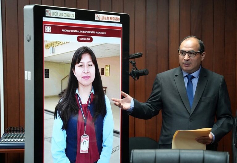 “Lucía”: Corte de Arequipa lanza asistente virtual para usuarios
