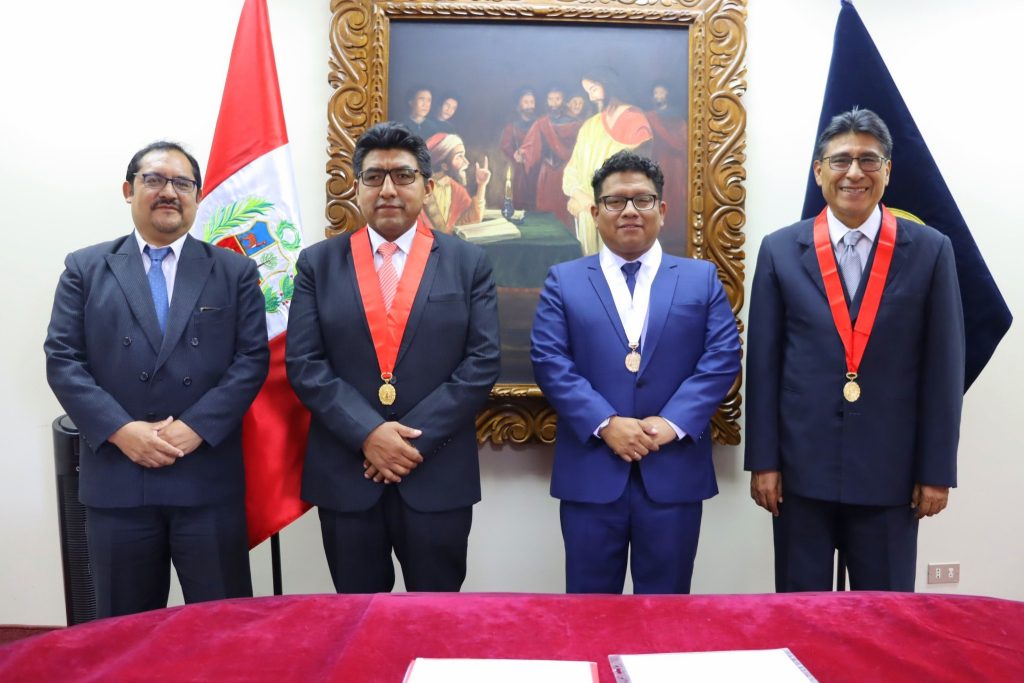 Designan a Freddy Ochoa Aragón como Juez Provisional en Mariscal Nieto 2 Designan a Freddy Fidel Ochoa como Juez Provisional en Mariscal Nieto 06122024 2 La Prensa Regional