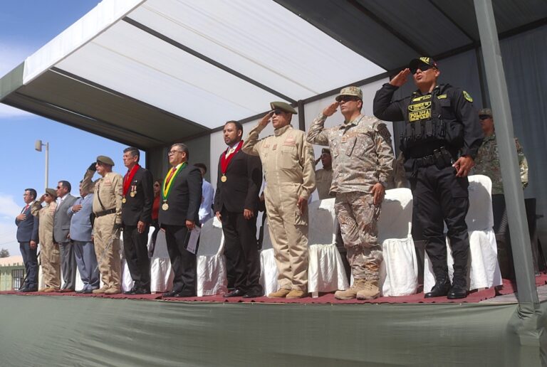 Emotiva despedida al general EP Julio Mori Rabanal en Moquegua