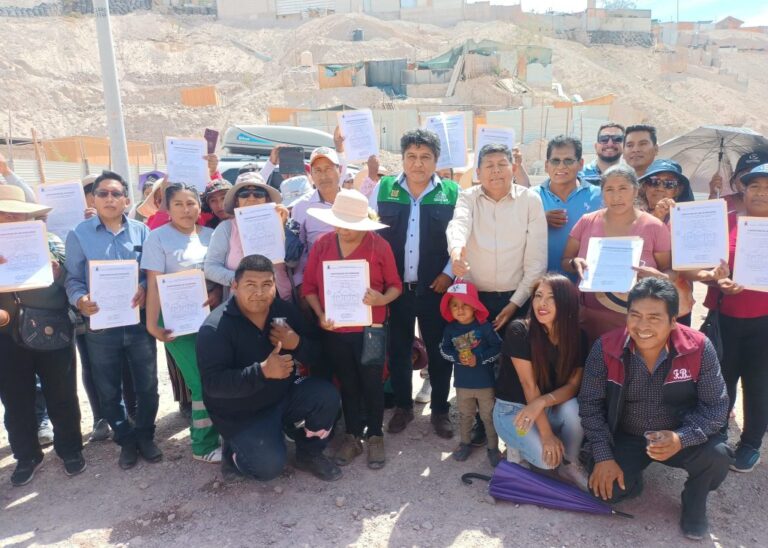 Entrega de Actas y Mitigación de Riesgos en Alto Chen Chen