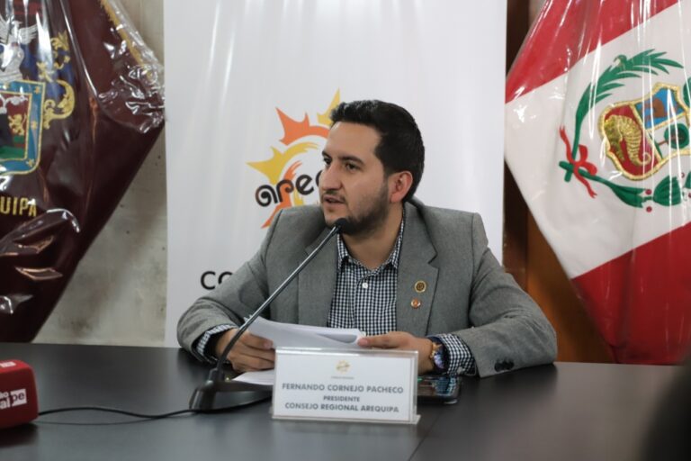 Fernando Cornejo presentó balance de su gestión como presidente del Consejo Regional de Arequipa