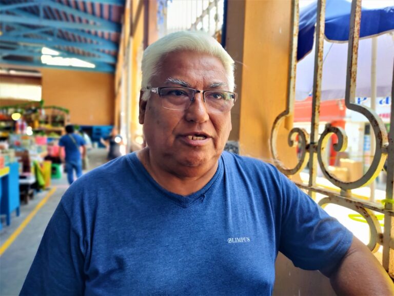 Hernán Gutiérrez critica: “Celos políticos frenan el desarrollo de Islay”