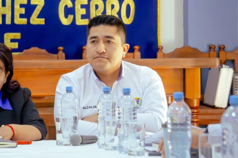 Alcalde de Ilo interpone demanda de amparo contra aumento tarifario de SUNASS