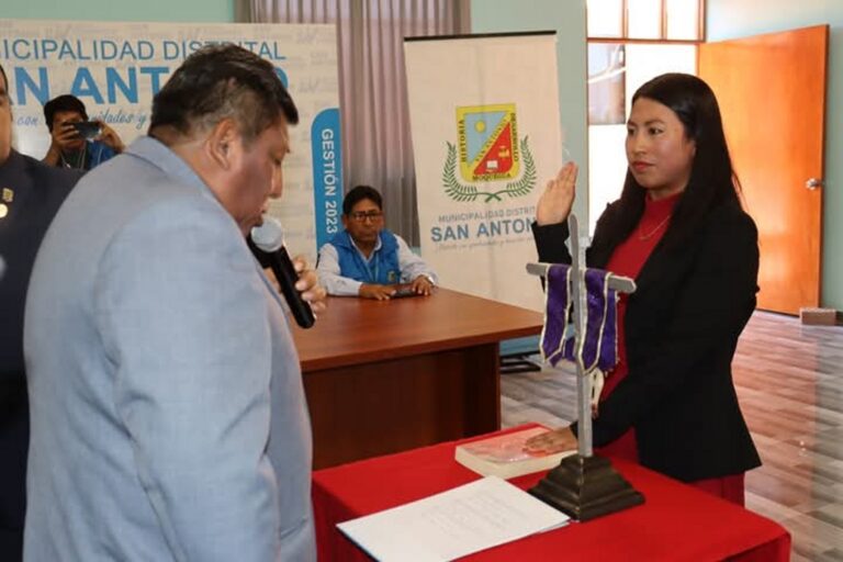 Juramentó la primera junta directiva del Consejo Distrital de la Juventud de San Antonio