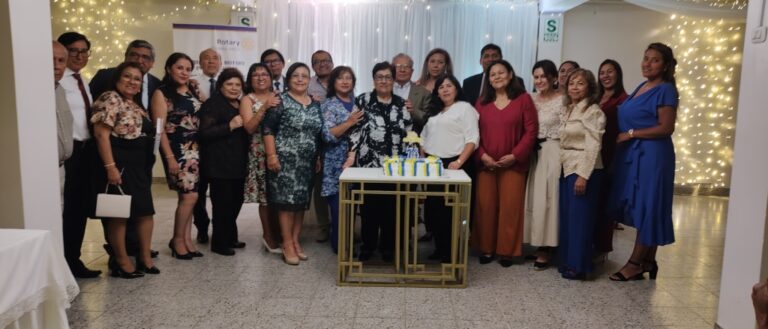 Rotary Club Mollendo celebró 74 años con emotiva ceremonia