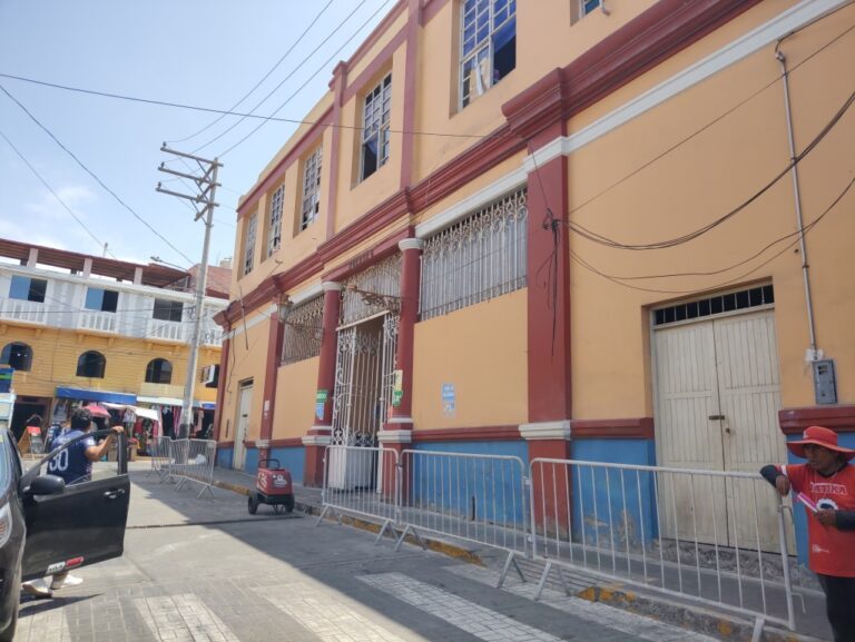 Polémica por pretendida instalación de postes eléctricos cerca del mercado San José