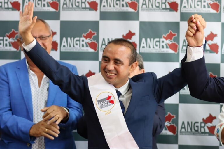 Gobernador regional de Áncash, es el nuevo presidente de la ANGR