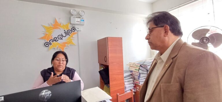 Consejero gestiona apoyo para trabajador tras sufrir grave accidente en Mollendo