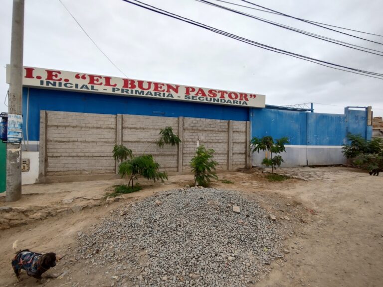 Más de 15 días: Sedapar no atiende caso de conexión clandestina en IE El Buen Pastor