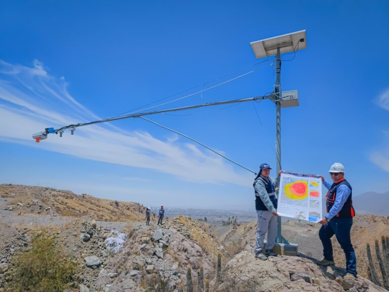 IGP implementa sistema de vigilancia en 6 quebradas del volcán Misti