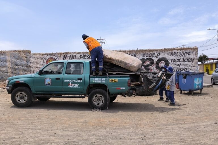 Promueven campaña para retirar residuos voluminosos en calles de Islay-Matarani