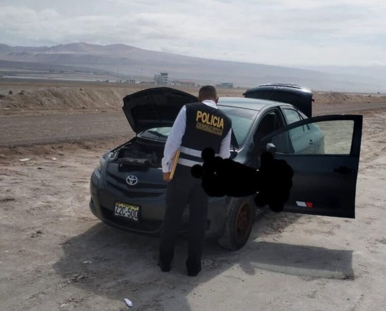 Hombre pierde el conocimiento mientras consumía licor con una mujer: desmantelan su vehículo