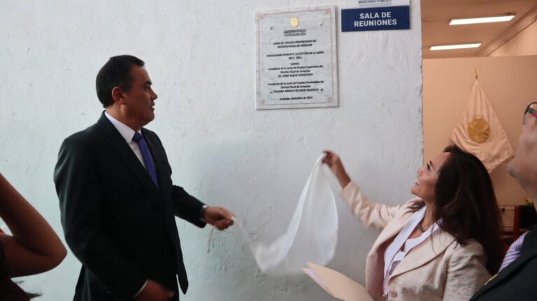 Inauguran sala de reuniones para la Junta de Fiscales Provinciales de Arequipa
