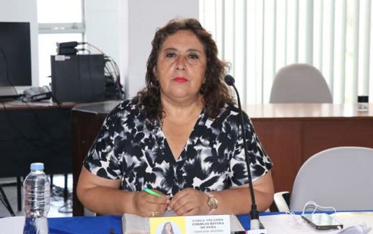 Carla Cornejo es la nueva consejera accesitaria del Consejo Regional Moquegua