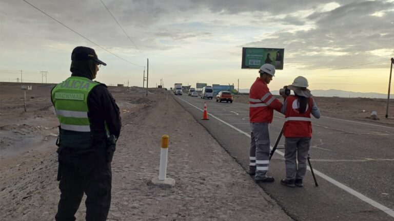 Mollendo y Cocachacra: multan a conductores por exceso de velocidad