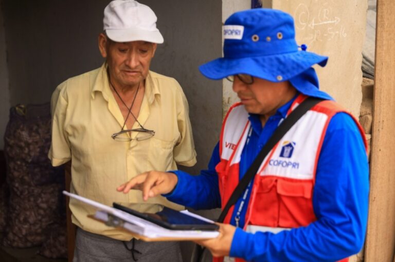 Cofopri: cientos de familias en Islay podrán culminar su titulación