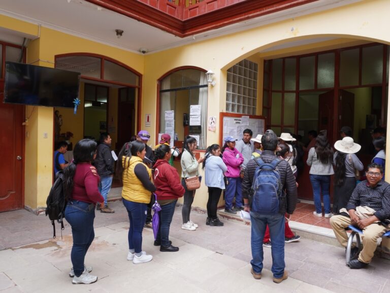 Protesta en Torata: pobladores de Otora solicitan trabajo