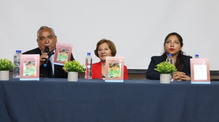 Moquegua celebra la cultura con la presentación del libro “Sinfonía de Flores o de Piedras”
