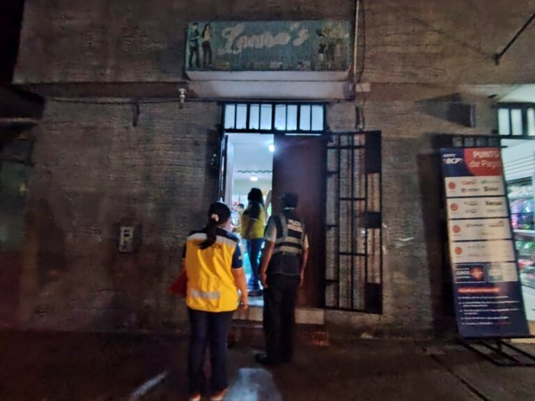 Realizan operativos para formalizar el comercio en Matarani