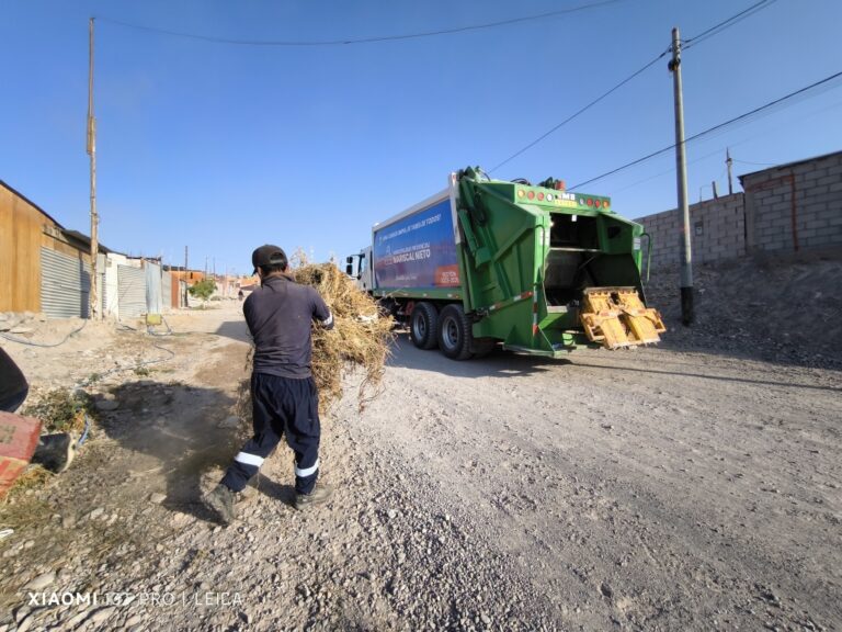 Más de mil familias beneficiadas con la recolección de residuos sólidos en Chen Chen