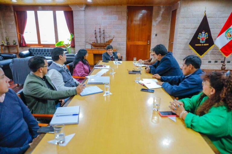 Impulsan ambiciosa agenda de desarrollo regional que incluye a Islay