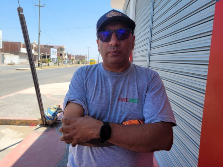 Bomberos alertan: calles obstruidas impiden acceso a Mercado Pacocha en caso de emergencia