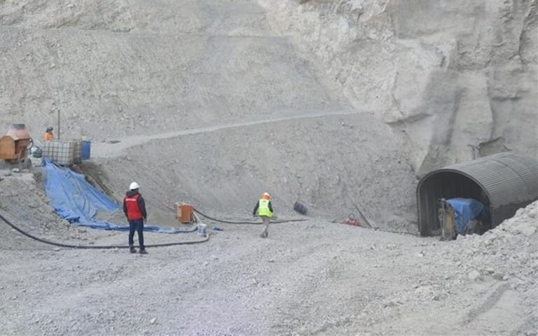Contraloría alerta fallas en expediente del túnel de Pampamarca