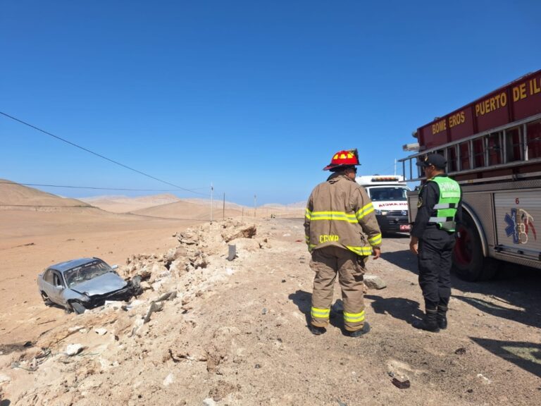 Automóvil se despista y vuelca en la Carretera Interoceánica Sur