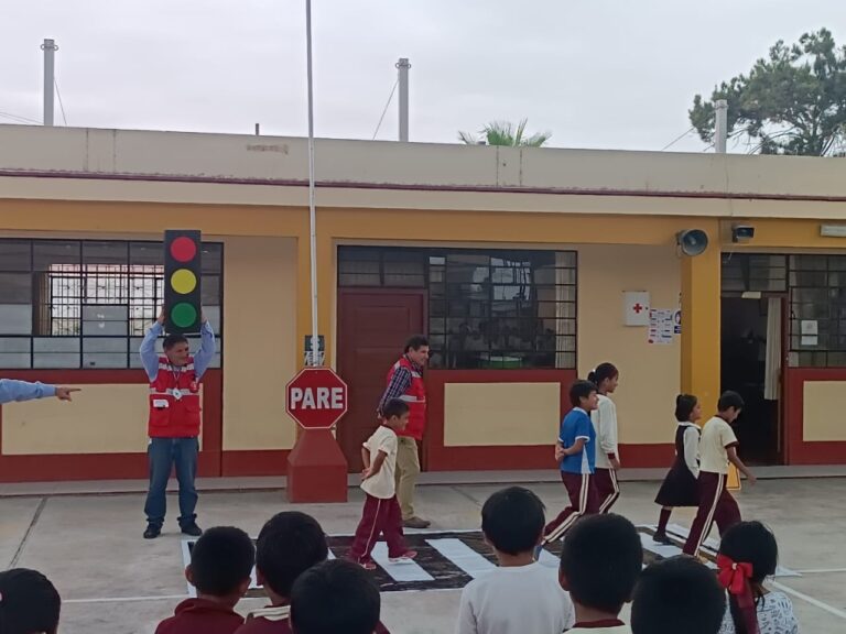 Estudiantes de Islay recibirán capacitación en seguridad vial