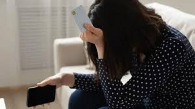 Mujer es estafada con falsa renovación de tarjeta de crédito en Ilo