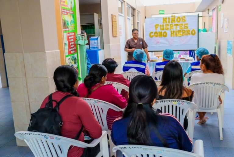 Mejía se une a la lucha contra la anemia con sesiones de cocina