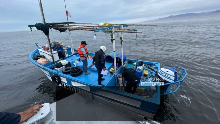 Intervienen cinco embarcaciones en operativo marítimo en Mollendo